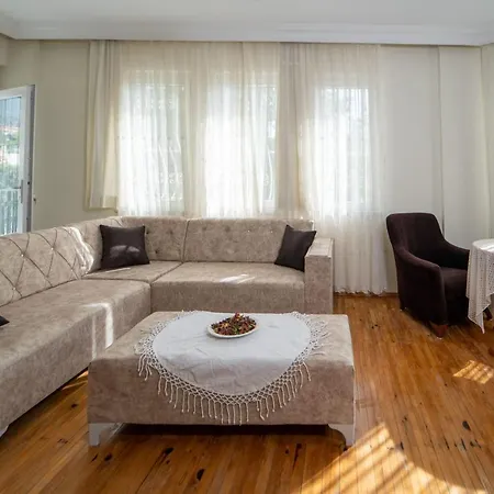 Magnificent With Private Pool Amazing View And Backyard In Oludeniz فيلة *