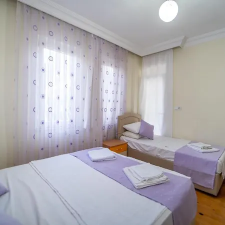 Magnificent With Private Pool Amazing View And Backyard In Oludeniz فيلة *