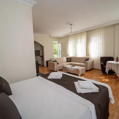 Magnificent With Private Pool Amazing View And Backyard In Oludeniz فيلة Ovacık